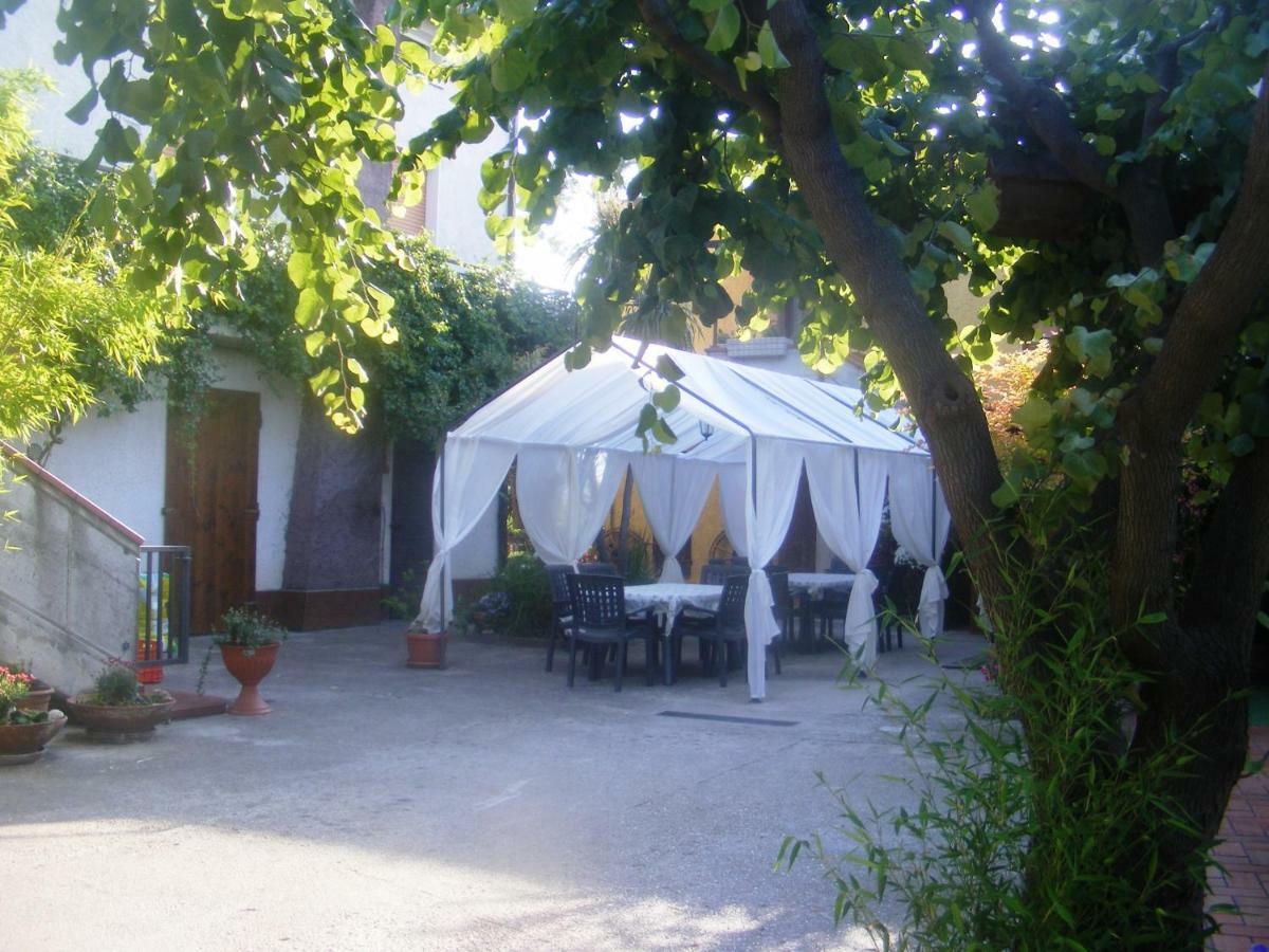 Agriturismo Trivilini Lanciano Bagian luar foto